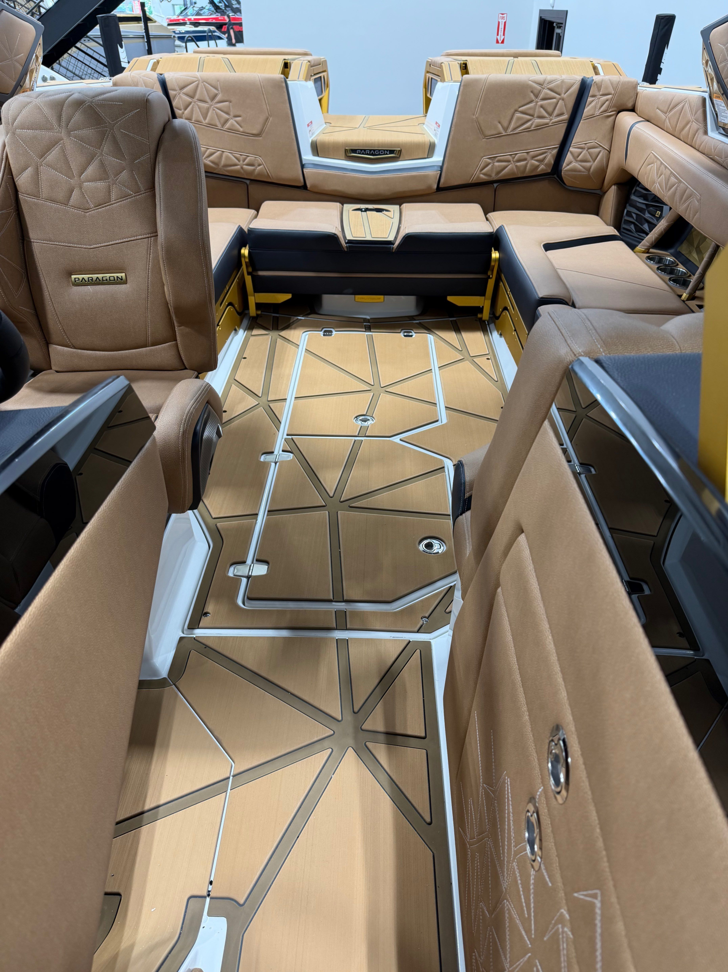 2026 Nautique Paragon G23