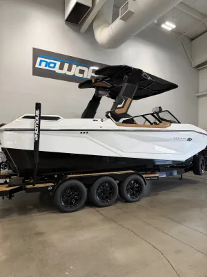 2026-nautique-g23-paragon-140202-image1