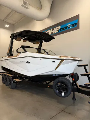 2026-nautique-g23-paragon-140202-image2