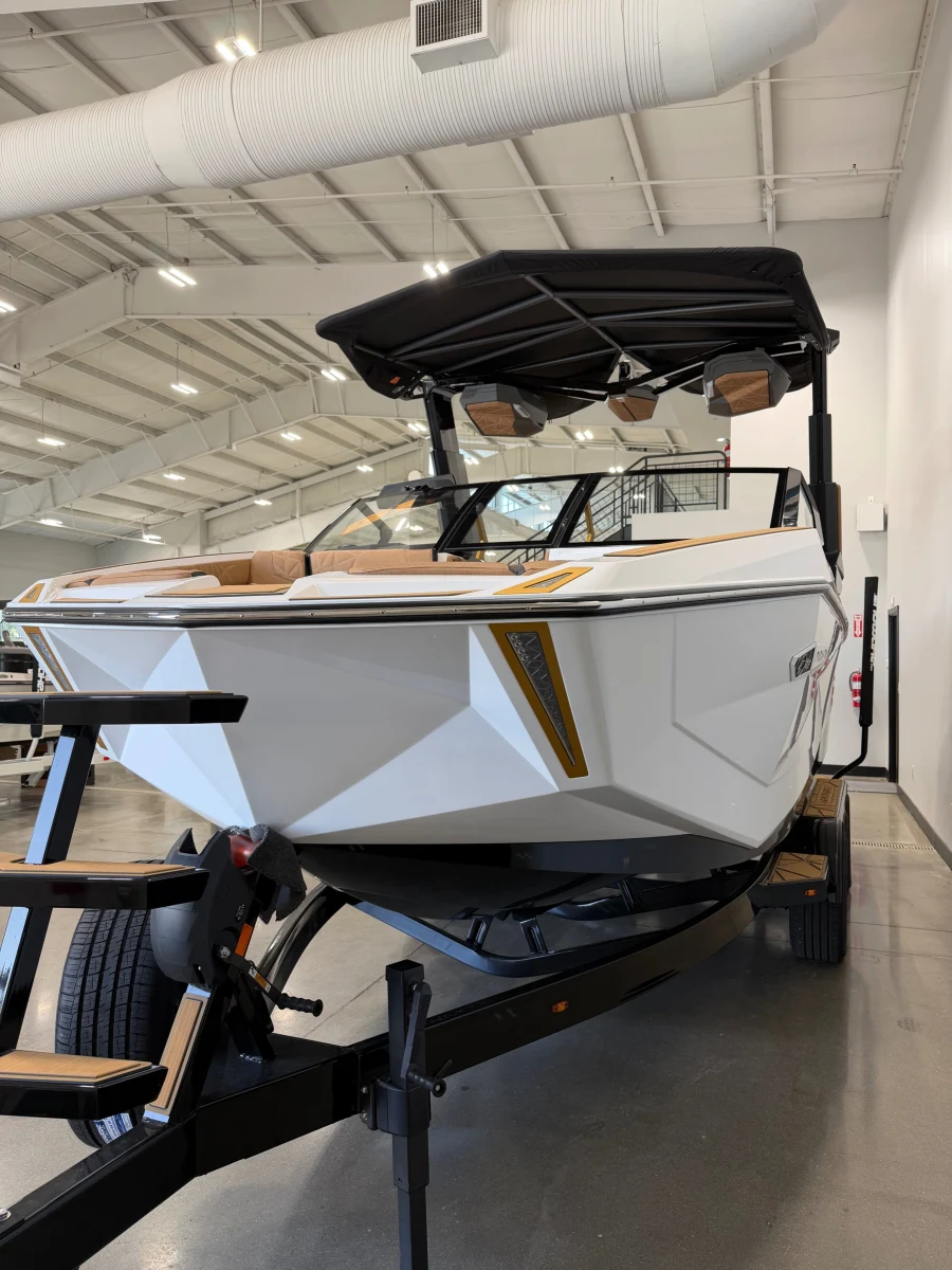 2026-nautique-g23-paragon-140202-image4