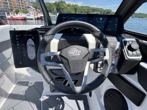 2026-malibu-wakesetter-23-lsv-140213-image12