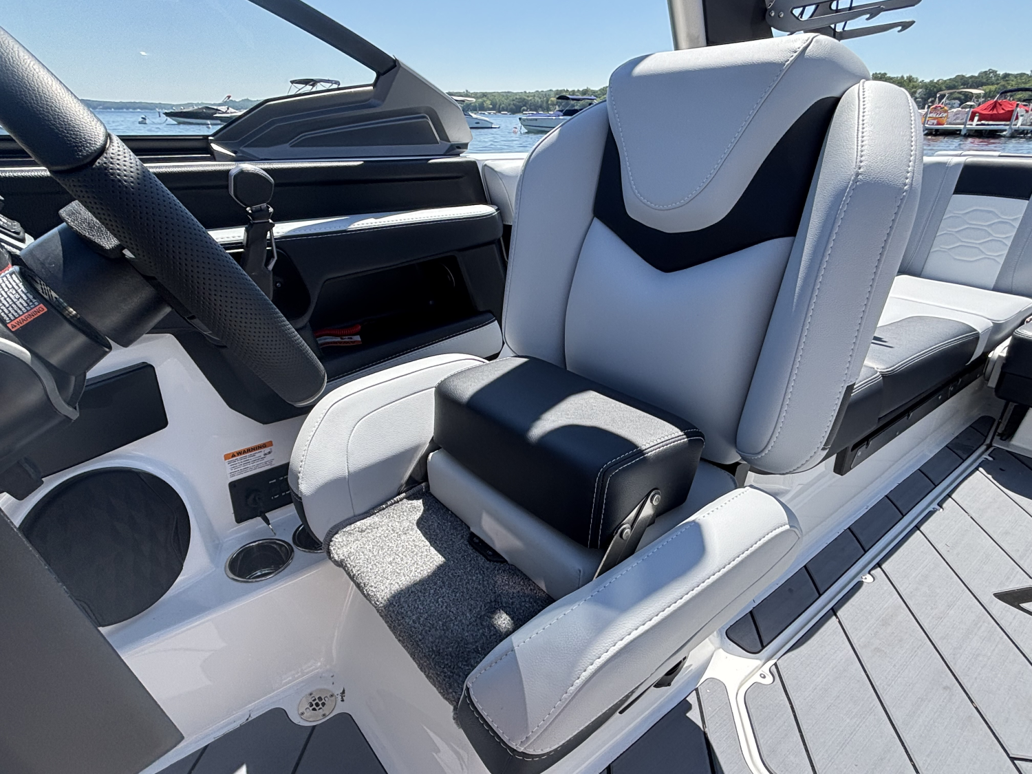 2026 Malibu 23LSV
