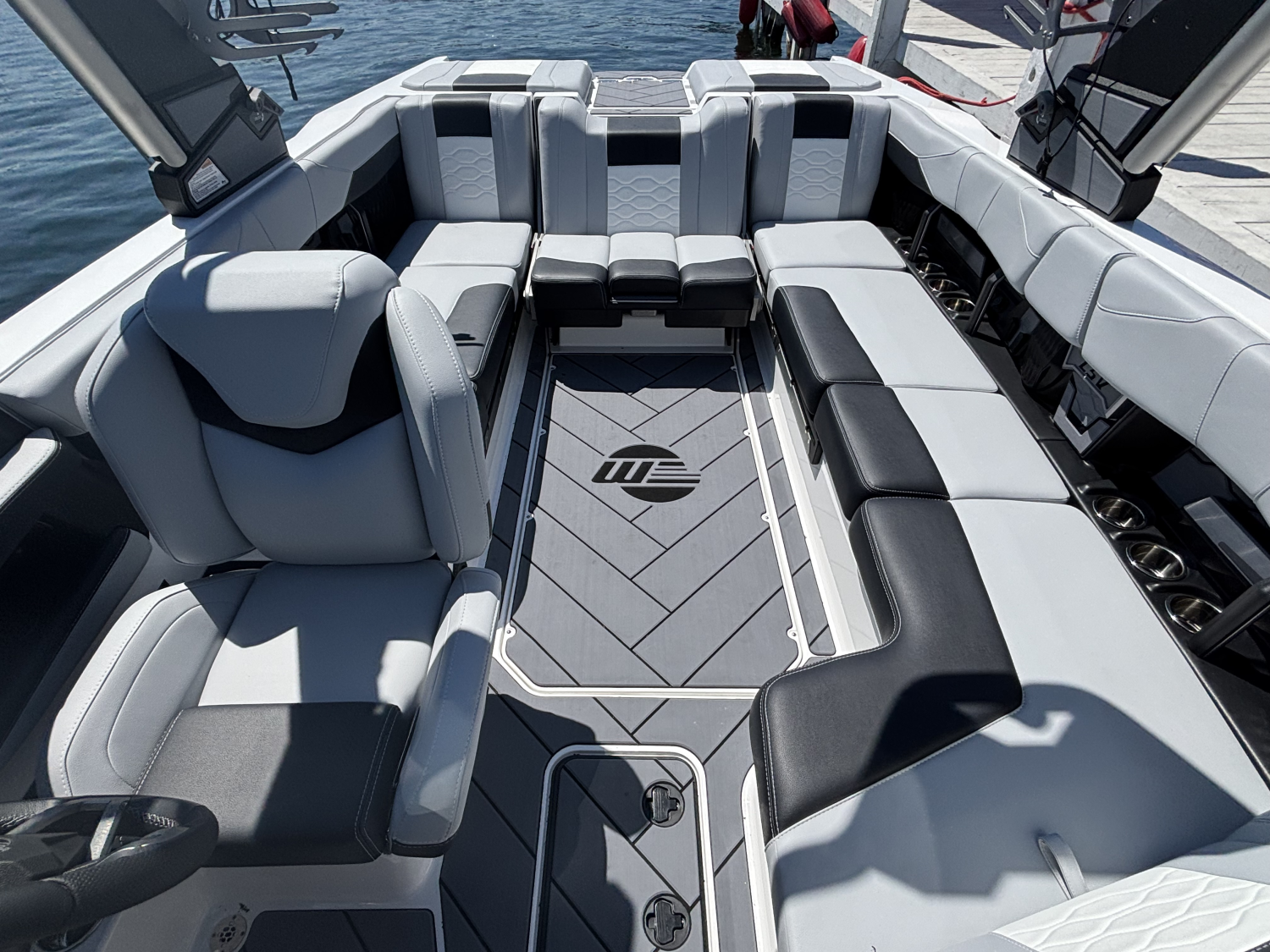 2026 Malibu 23LSV