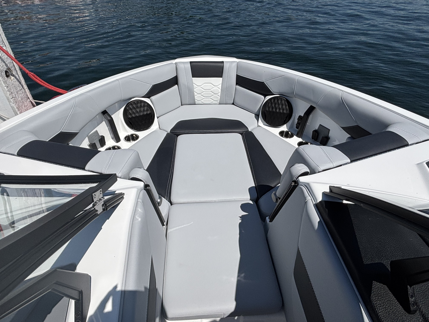 2026 Malibu 23LSV