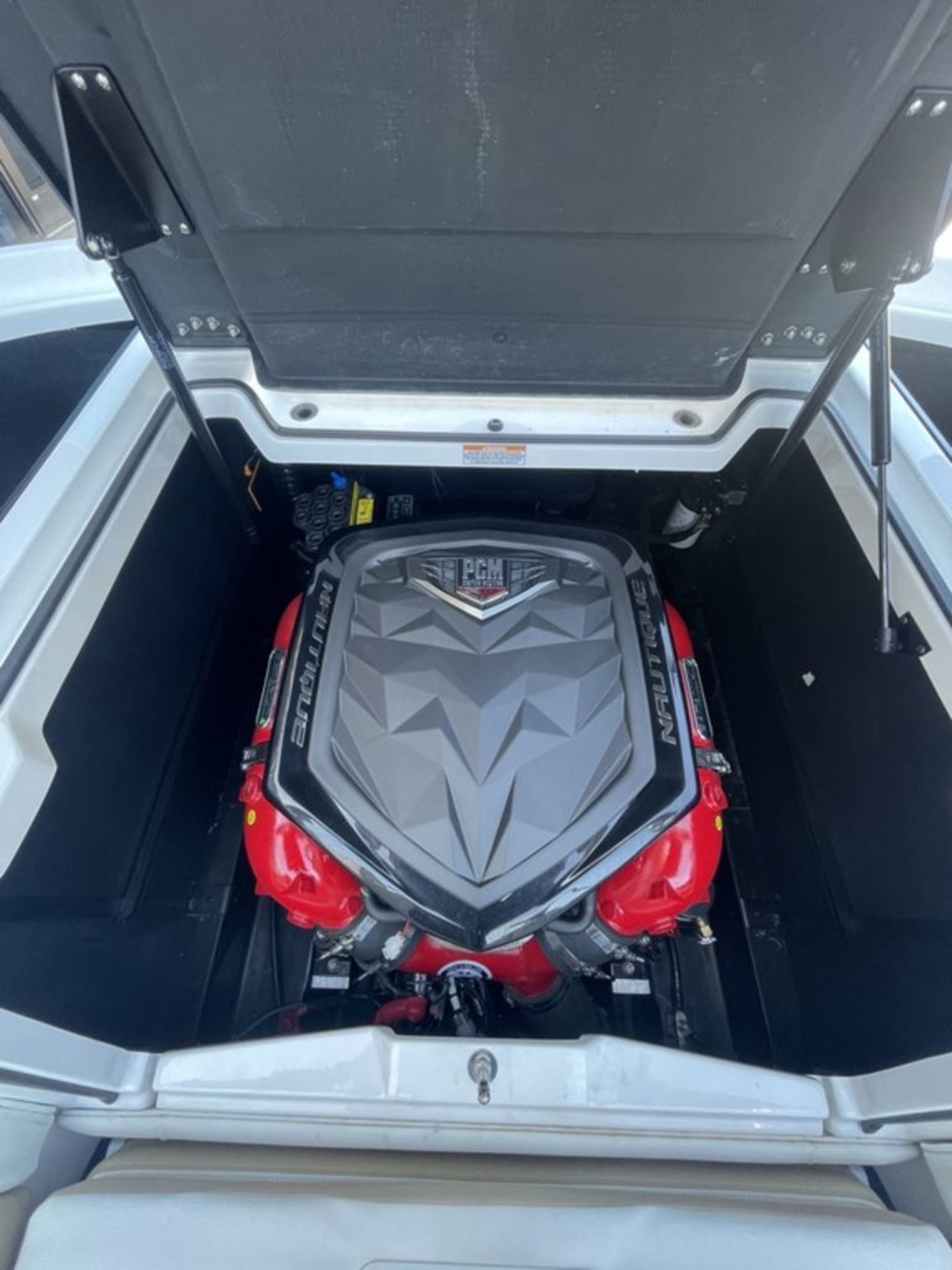 2019 Nautique Super Air Nautique G21