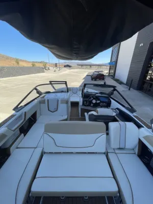 2019-nautique-g21-140214-image4