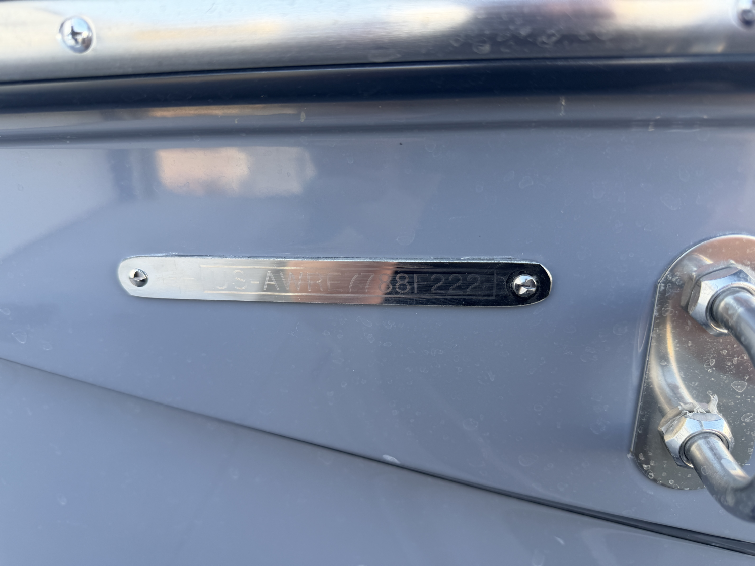 2022 Axis T220