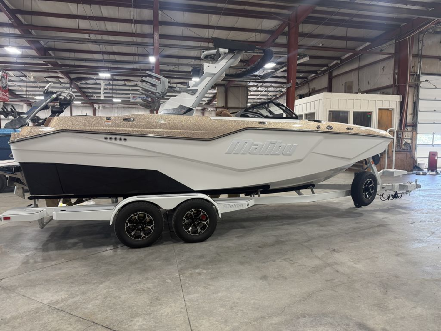 2026 Malibu Boats M230
