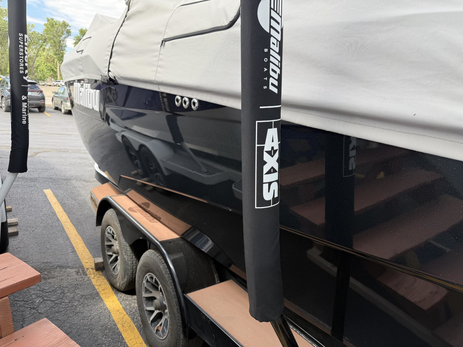 2023 Malibu Wakesetter 22 LSV