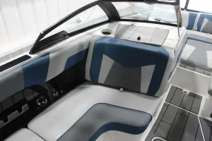 2023-malibu-wakesetter-24-mxz-140834-image2.webp