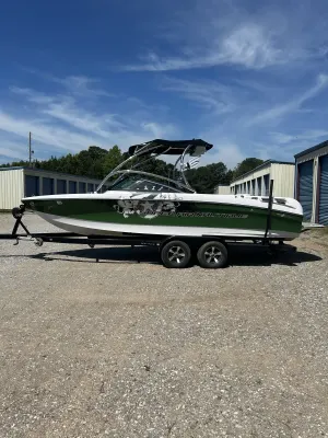 2008-nautique-super-air-nautique-230-140838-image0.webp