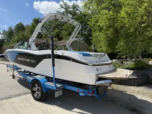 2019-mastercraft-nxt20-140849-image2.webp