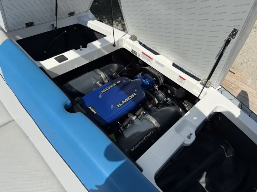2019-mastercraft-nxt20-140849-image9.webp