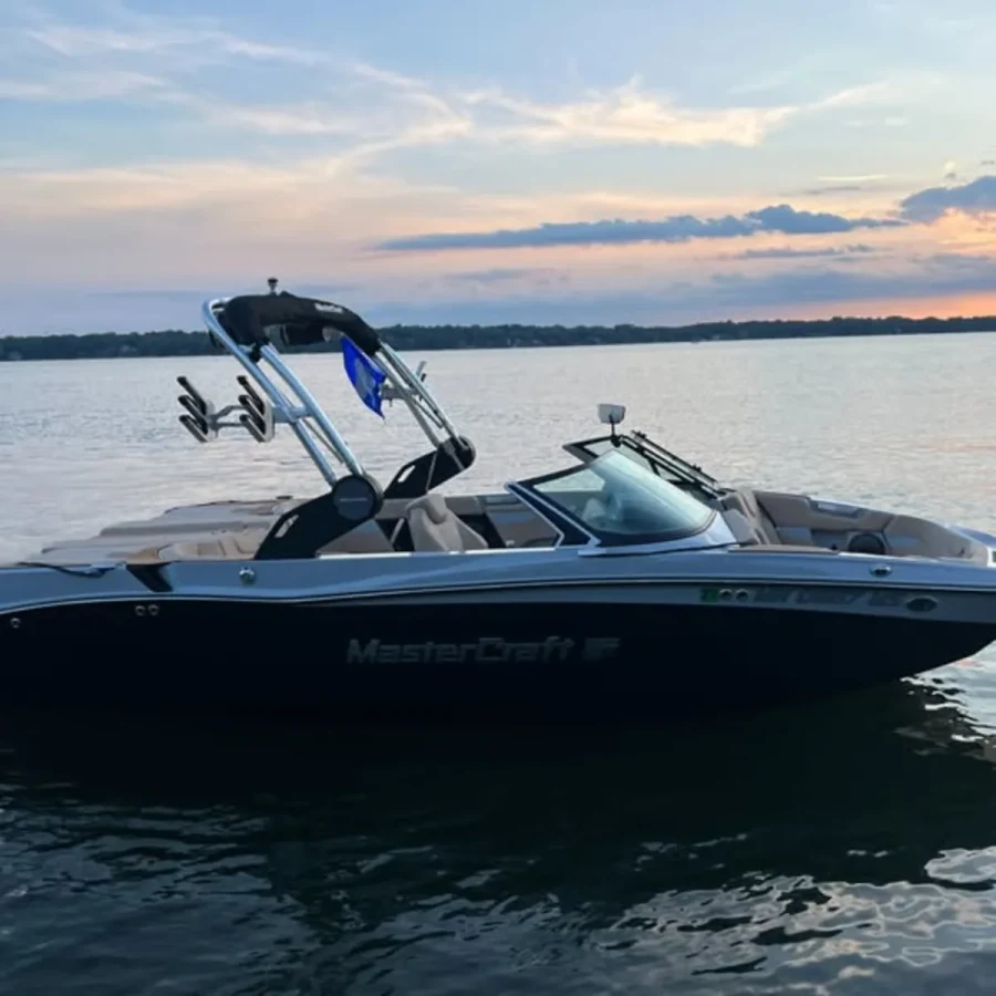 2024-mastercraft-xt20-140865-image3.webp