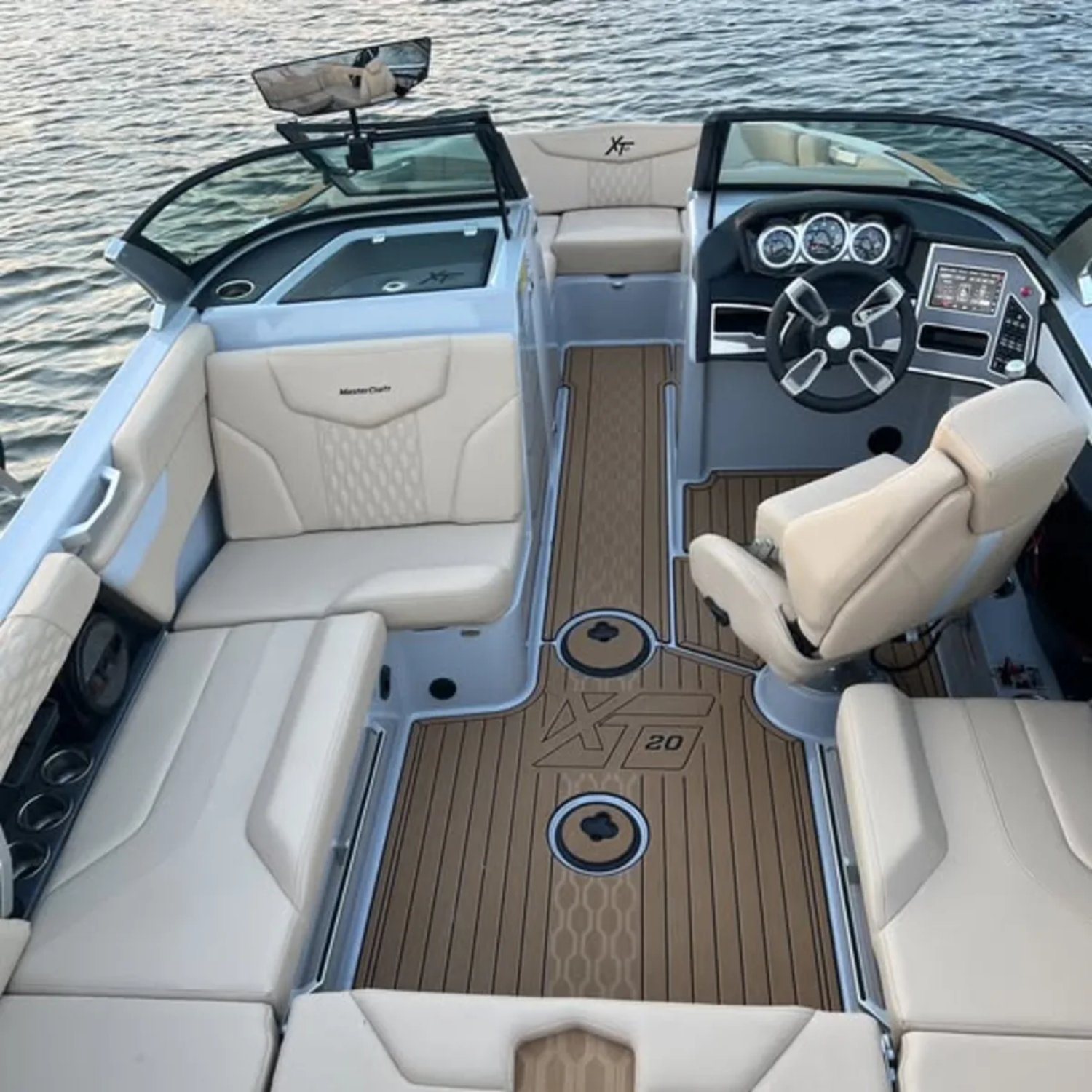 2024 Mastercraft XT20