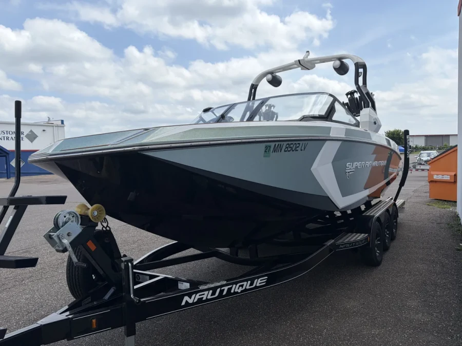 2019-nautique-g25-140867-image2.webp
