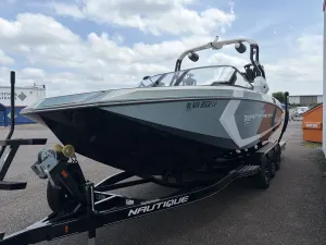 2019-nautique-g25-140867-image2.webp