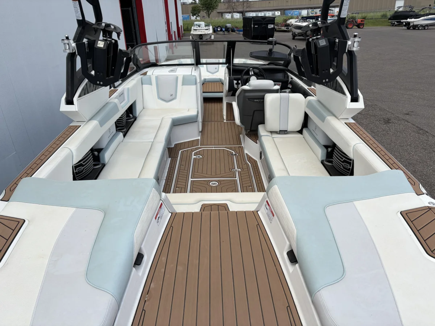 2019 Nautique G25
