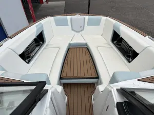 2019-nautique-g25-140867-image9.webp