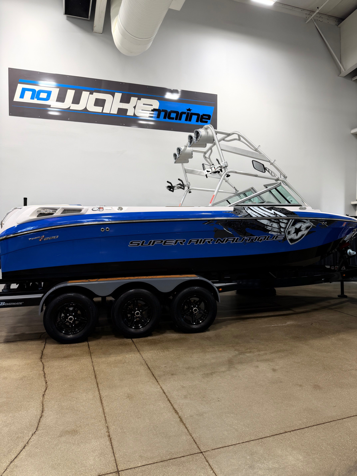 2009 Nautique 220 TE