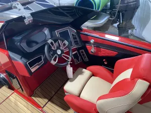 2023-mastercraft-x24-140893-image4.webp