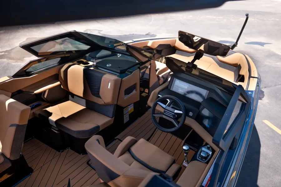 2026-mastercraft-x24-140907-image13.webp