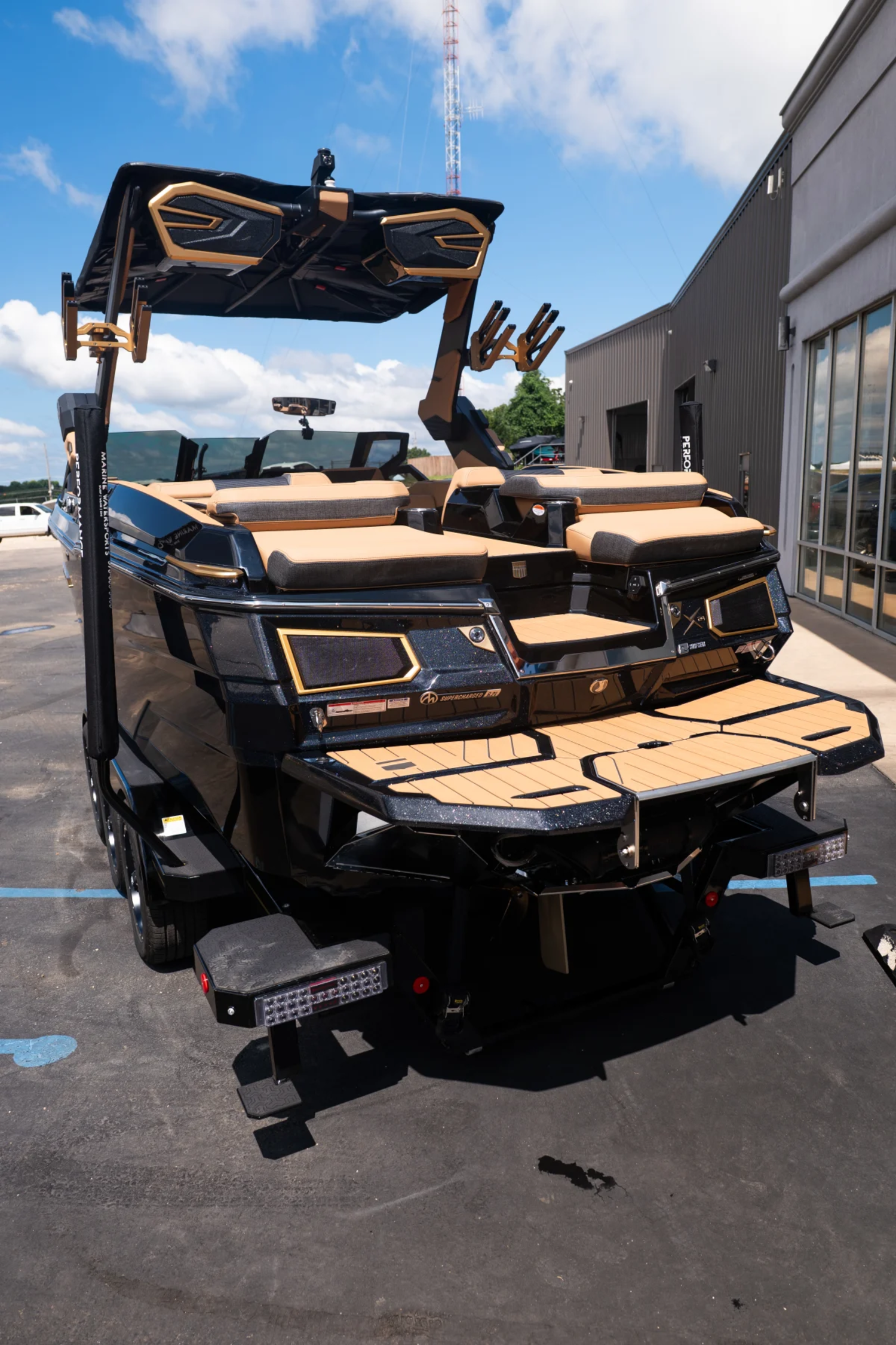 2026 MASTERCRAFT X24 BLACK MICA FLAKE SUPERCHARGED 640HP 
