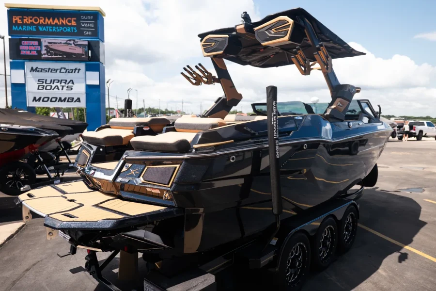 2026-mastercraft-x24-140907-image8.webp