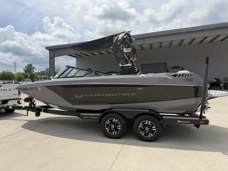 2021-nautique-gs20-140913-image1.webp
