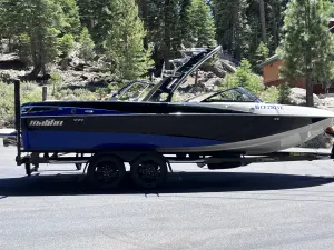 2011-malibu-wakesetter-247-lsv-140922-image4.webp