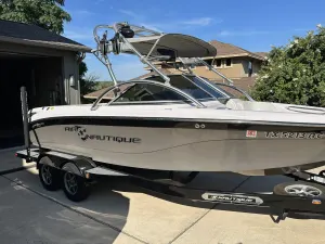2005-nautique-air-nautique-sv-211-140925-image0.webp