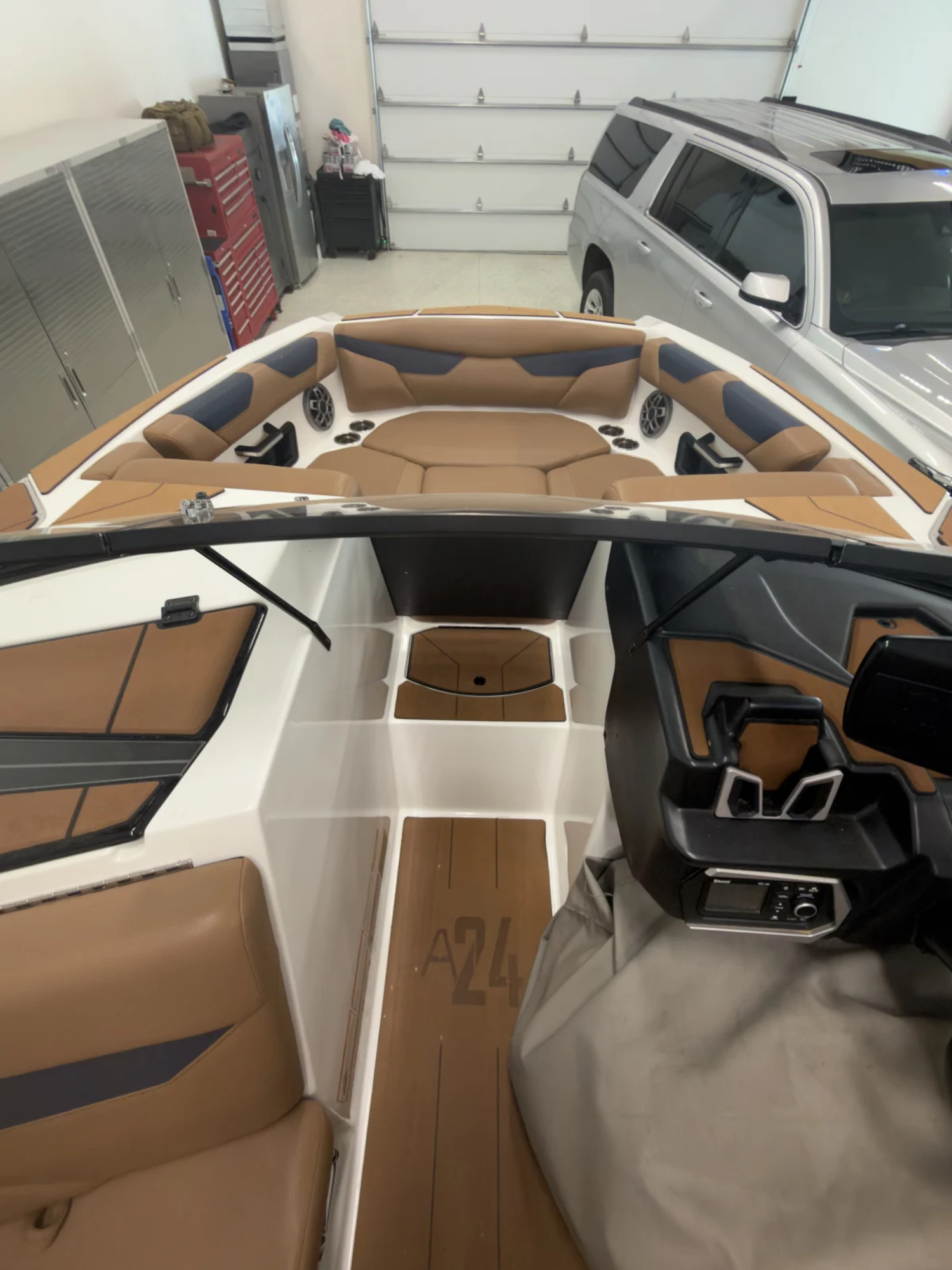 2023 Axis Boats A24