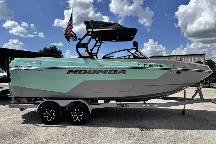 2025-moomba-max-140939-image3