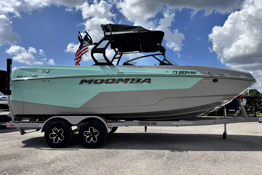 2025-moomba-max-140939-image4