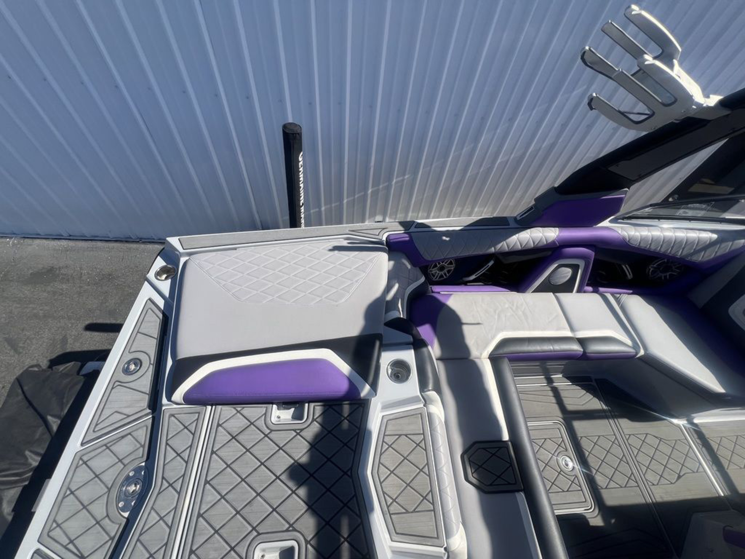 2019 Tige RZX20