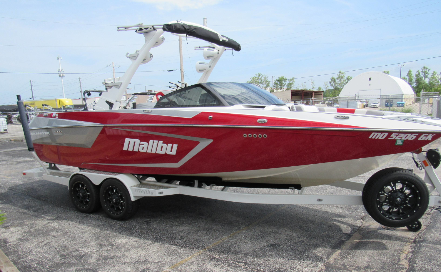 2021 Malibu 24 MXZ