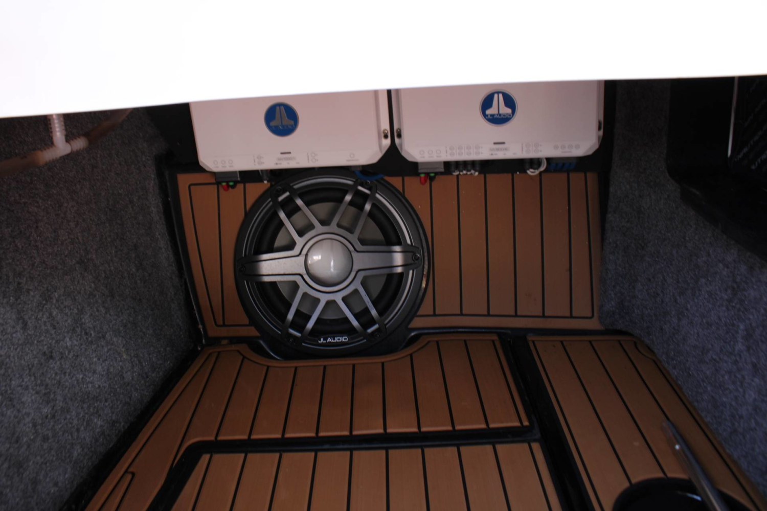 2022 Nautique G23