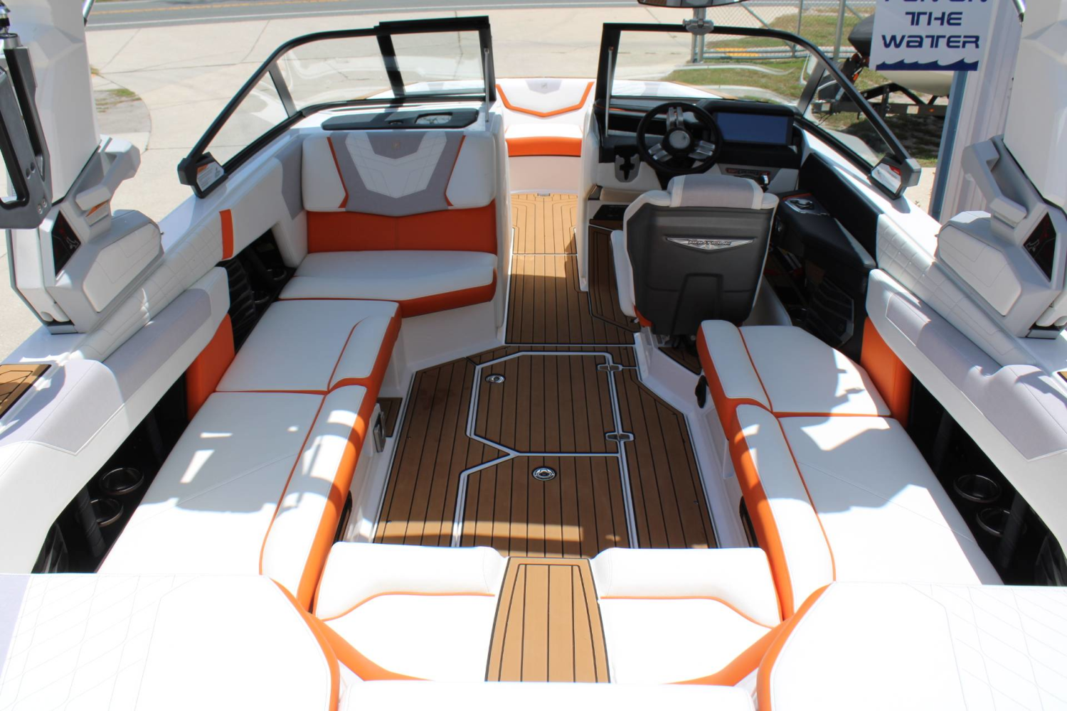 2022 Nautique G23