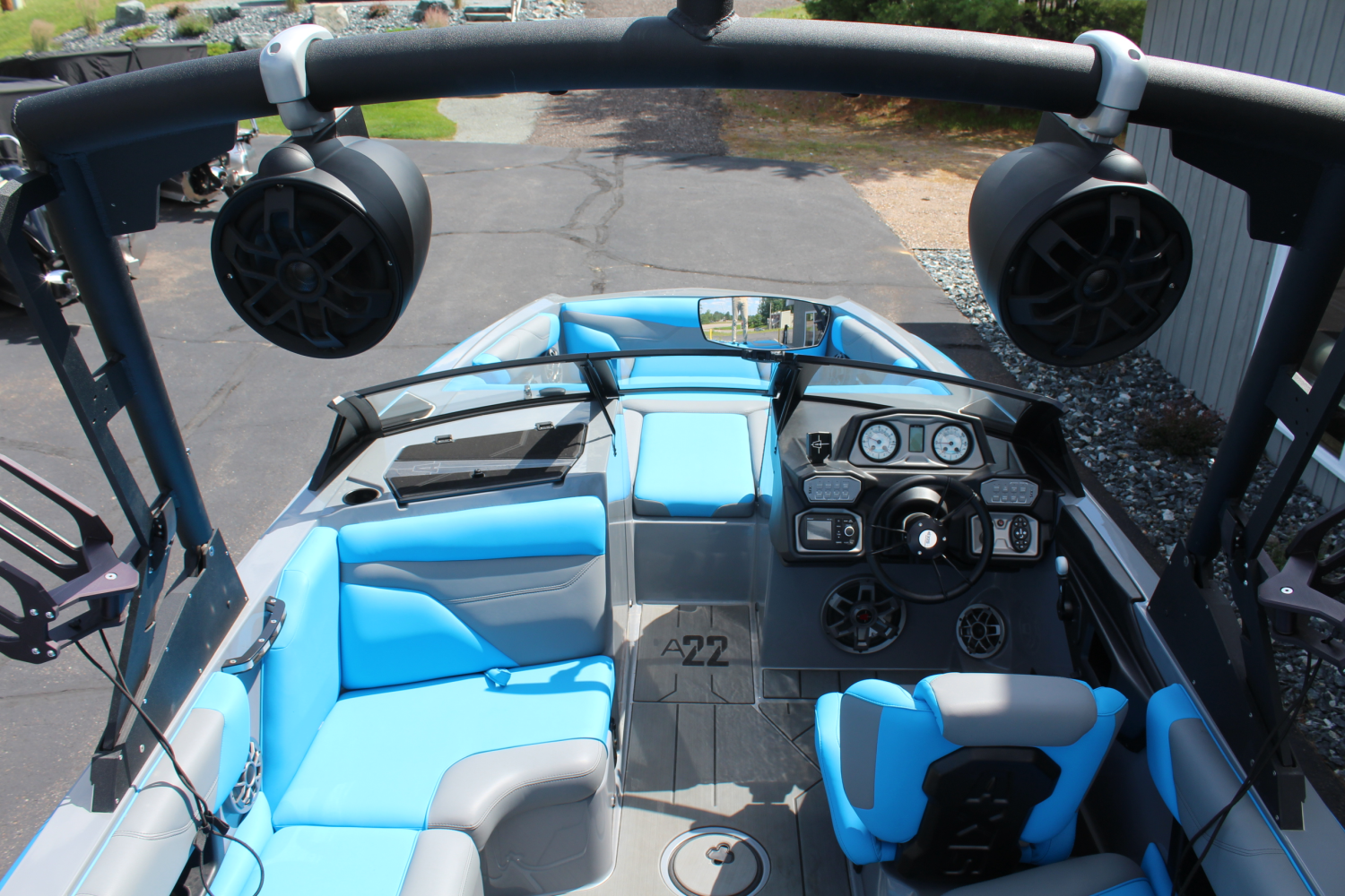 2020 Axis A22