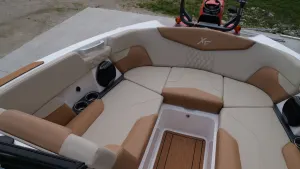 2026-mastercraft-xt22-140961-image17