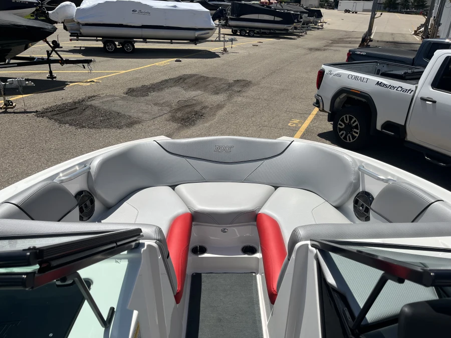 2019-mastercraft-nxt22-140962-image11