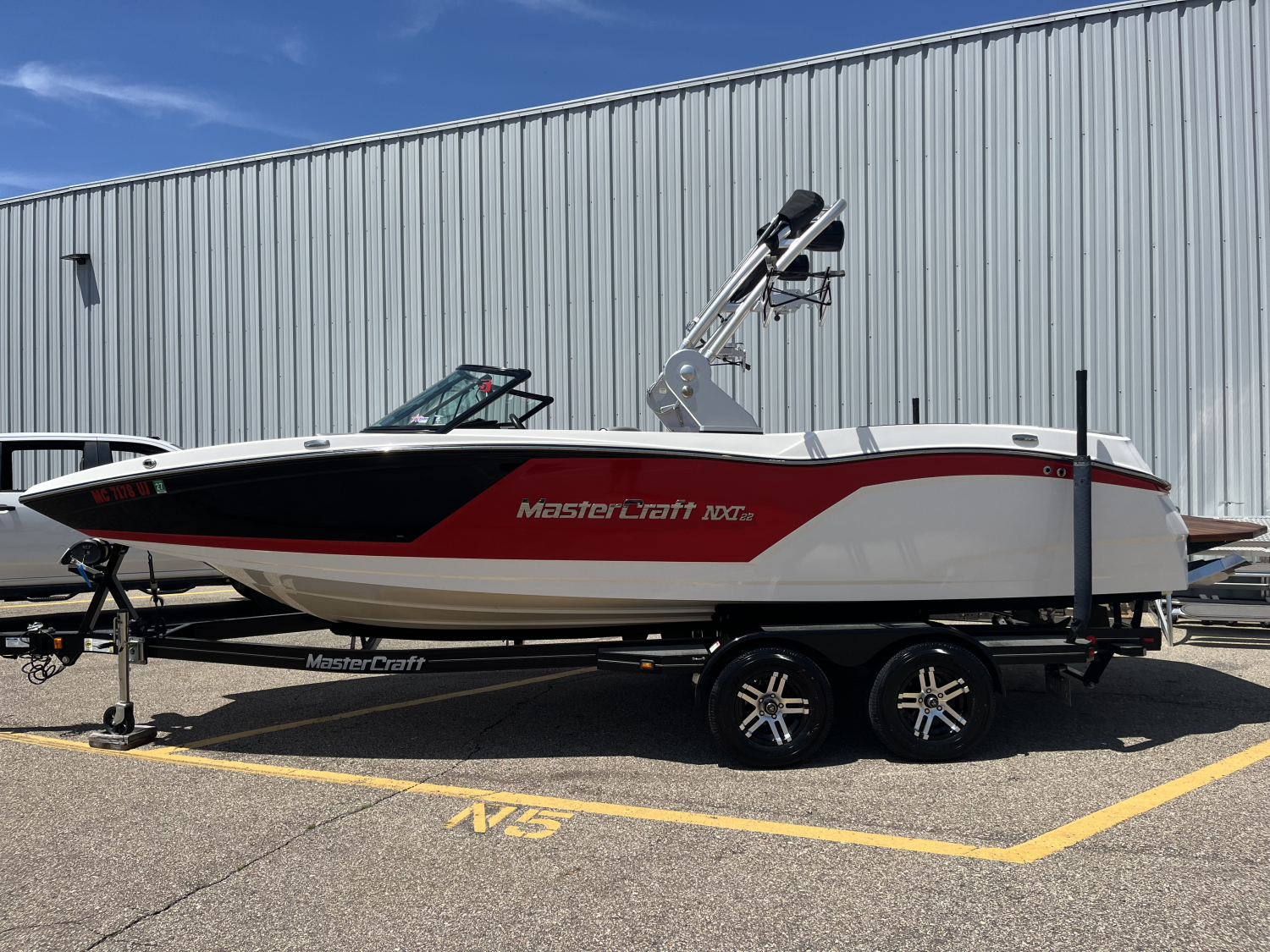 2019 MasterCraft NXT22