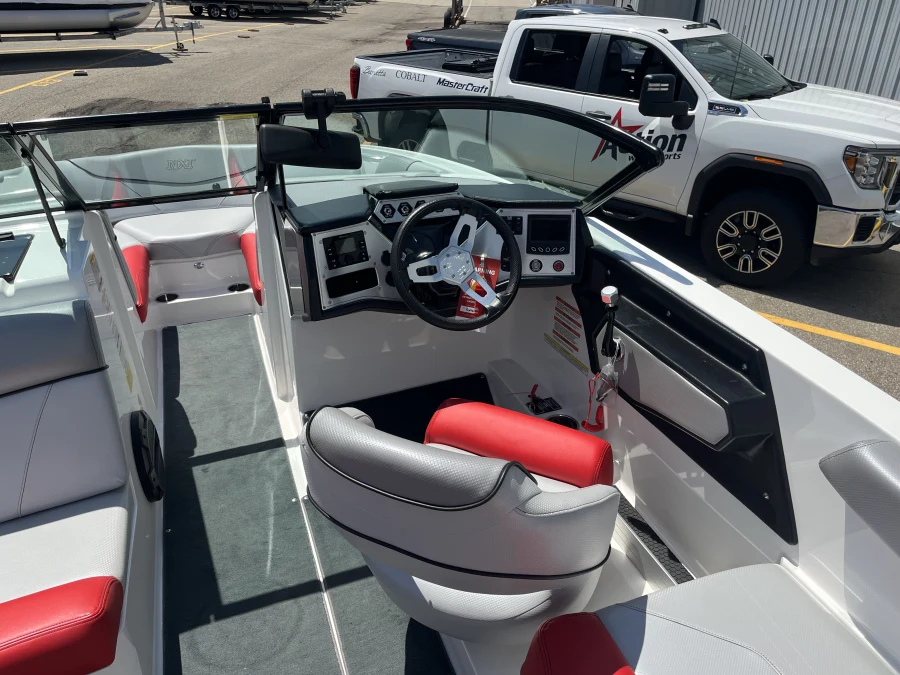 2019-mastercraft-nxt22-140962-image9