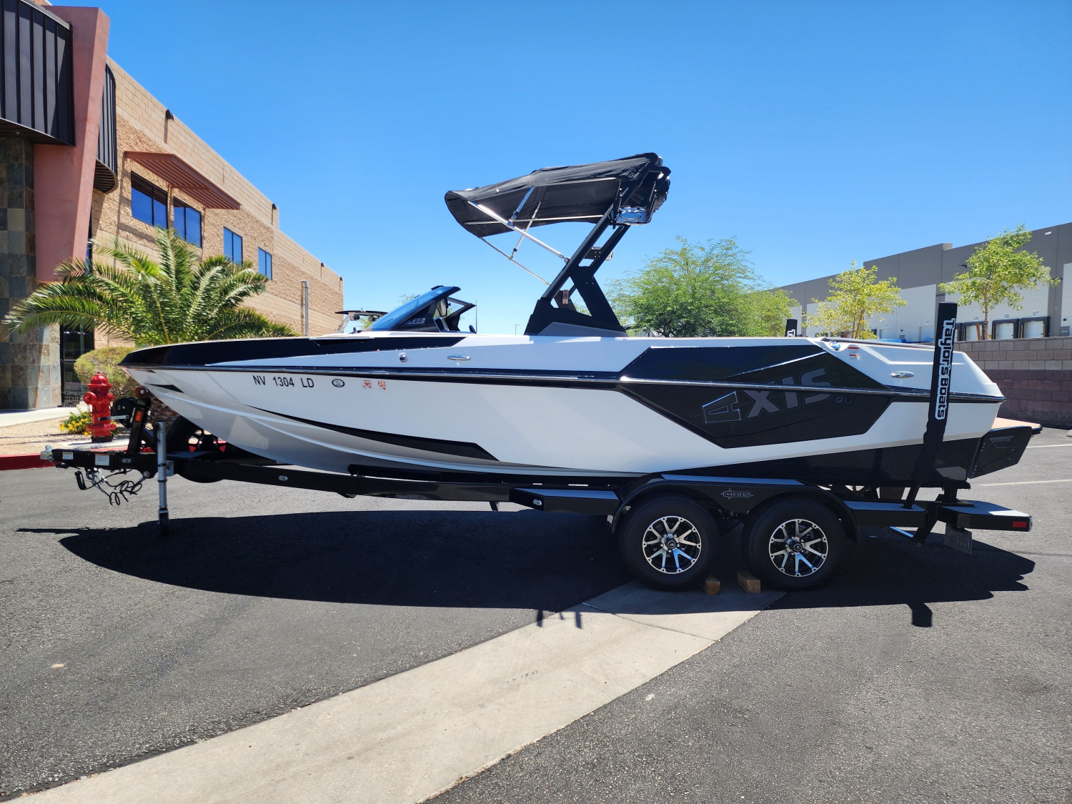 2020 Axis Wake Research T22