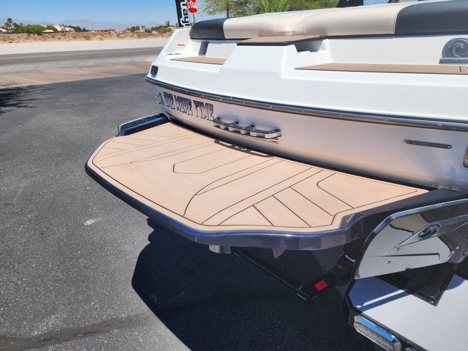 2020 Axis Wake Research T22