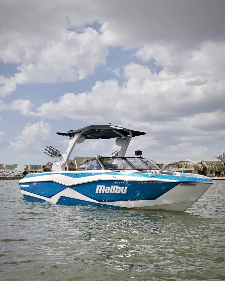 2022-malibu-wakesetter-25-lsv-141018-image13.webp