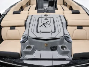 2022-mastercraft-x24-141026-image10.webp