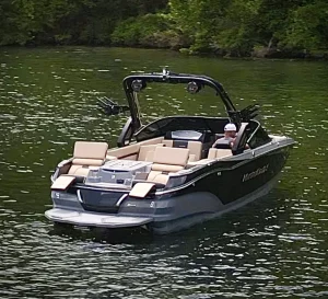 2022-mastercraft-x24-141026-image13.webp
