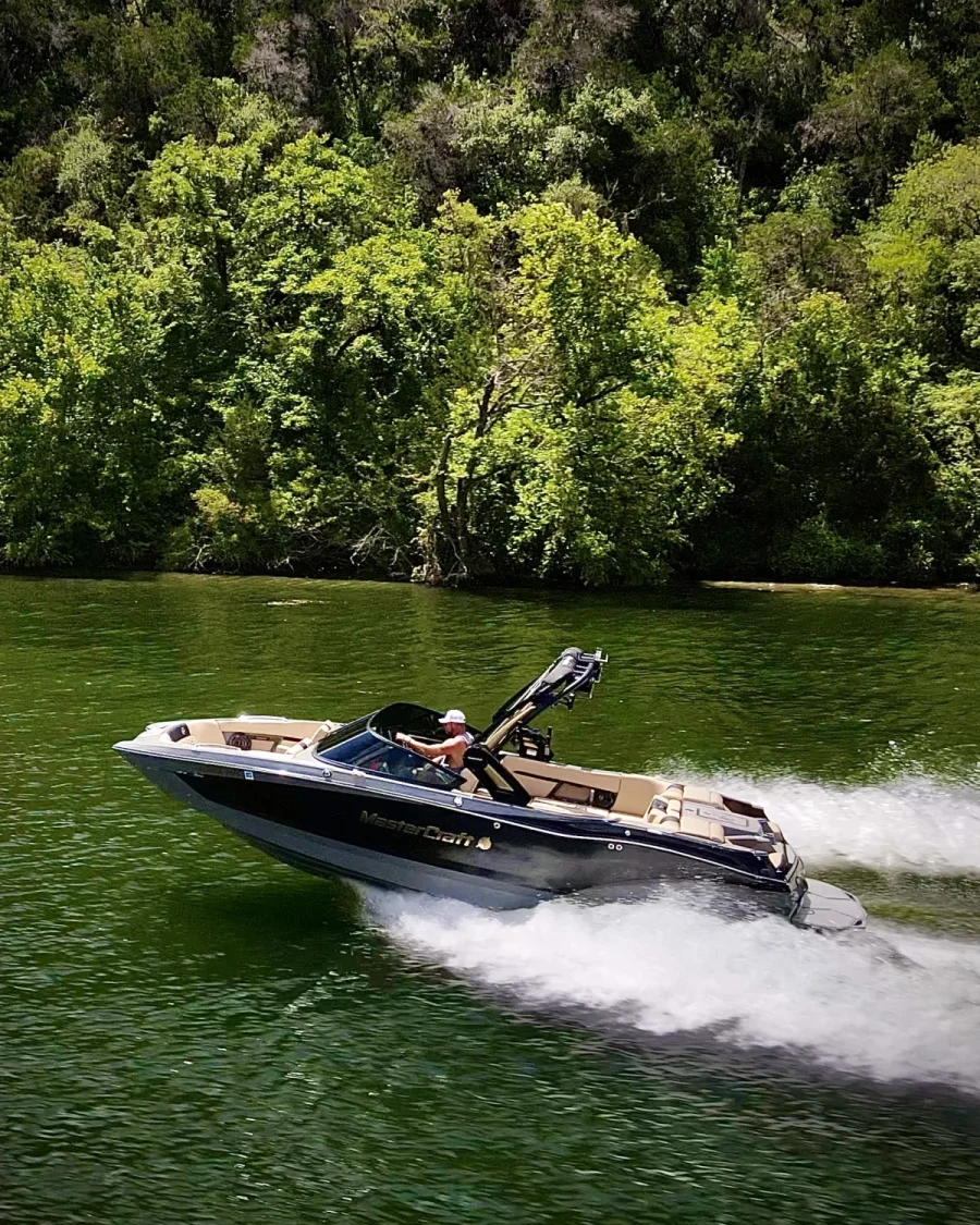 2022-mastercraft-x24-141026-image14.webp