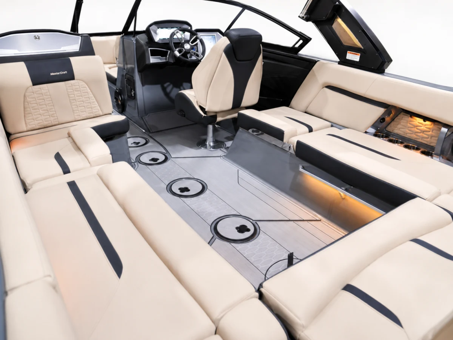 2022 Mastercraft X24